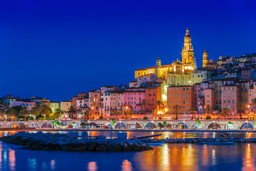 Obraz premium Old town architecture of Menton on French Riviera