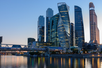 Plakat Modern Skyscrapers of Moscow City Business Center in the evening