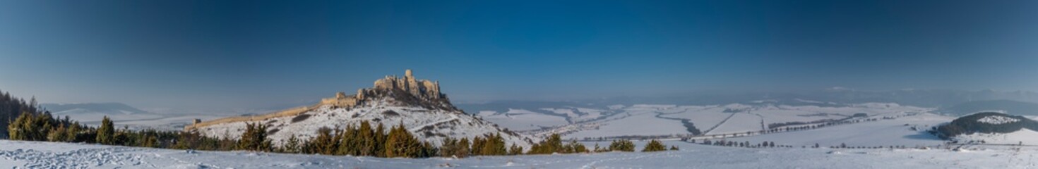 Fototapeta na wymiar Spissky castle in east Slovakia in nice winter sunny day