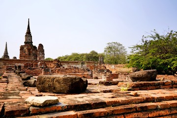The Wat Mahathat is a Buddhist temple located in Ayutthaya, Thailand. This place also be one of ayutthaya historical park.