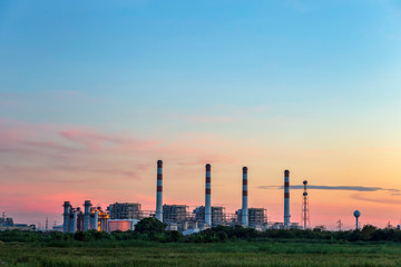 Gas turbine electrical power plant with sunset