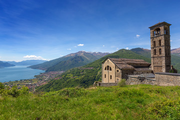 Fototapeta na wymiar Old church near Como lake in Italy