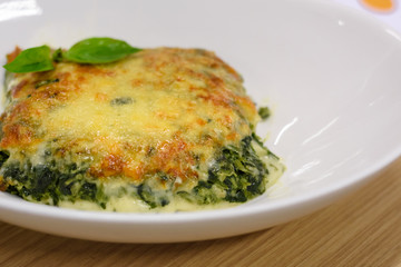 Meat pie with spinach