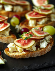 This Fig and Gorgonzola tartines, toast, bruschetta. drizzled with honey.