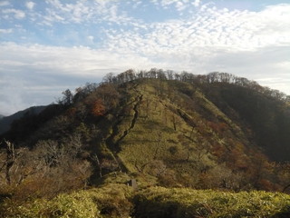 晩秋の山
