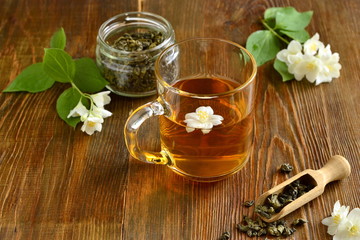 Green tea with jasmine blossom