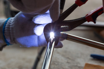 work with argon welding