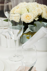 table layout at restaurant