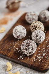 useful candies from dates with nuts