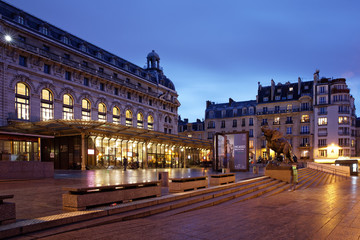 Fototapeta na wymiar Paris, France - January 12, 2018: Orsay museum public entrance in Paris in France