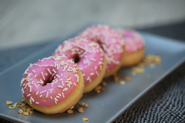 donuts,beignets roses