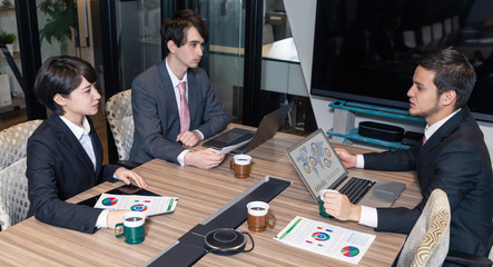 ビジネスシーン