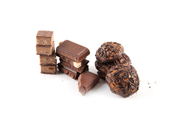 chocolate pieces isolated