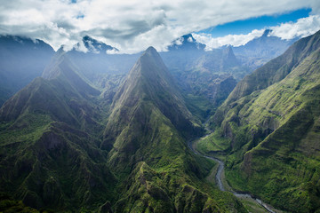 The mountains and valleys of Reunion Island create a spectatular landscape