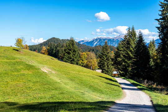 Bayern - Garmisch - Partnachklamm - Wanderung vom Eckbauer nach Wamberg