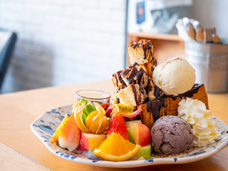 Mix fruit honey toast with chocolate sauce 2