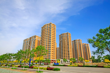 Fototapeta premium High-rise building under the blue sky