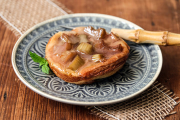 rhubarb tart