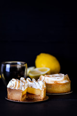 Lemon and meringue pie