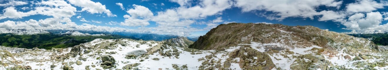 Fototapeta na wymiar Panorama Natur Landschaft mit Alpen Gebirge