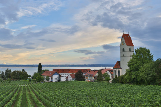 Catholic Church St. Johann Baptist, Hagnau near a vineyard of the Bodensee lake
