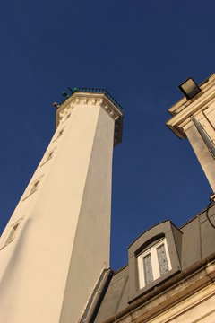 Phare vert du quai Valin &agrave; la Rochelle 3