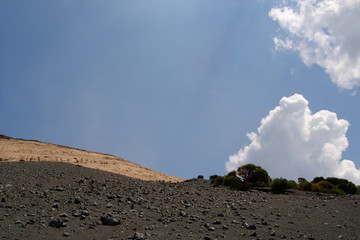 Eolie Vulcano paesaggio desolato