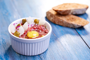 beef tartare with egg