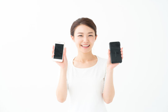 スマートフォン・比較・女性