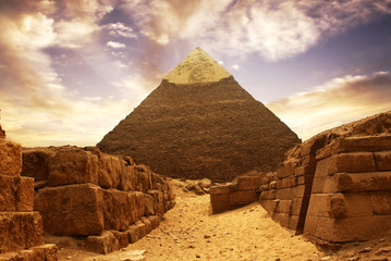 Fototapeta na wymiar pyramids of giza egypt cairo
