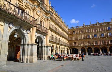Fototapeta premium Salamanca, Spain - November 15, 2018: Square Mayor of Salamanca.