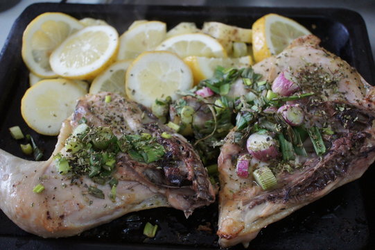 Pollo crudo con lim&oacute;n