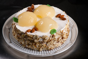 cream fruit cakes