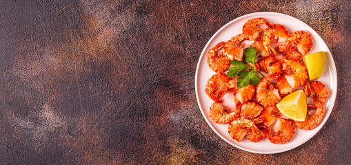 Grilled shrimps with lemon parsley and garlic