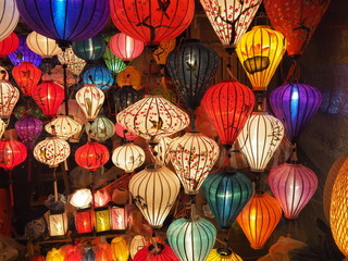 Asiatische Lampen