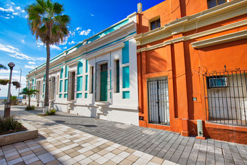 Mexico, Mazatlan, Colorful old city streets in historic city center