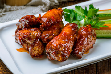 chicken wings in barbecue sauce
