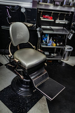 Empty Chair In Tattoo Shop