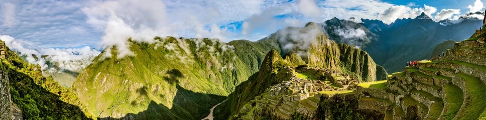 Badezimmer Foto Rückwand Machu Picchu Panorama Machu Picchu nach Sonnenaufgang mit Rio Urubamba in Peru