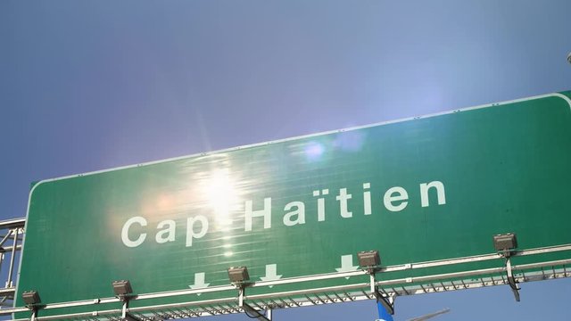 Airplane Landing Cap-Haitien.french