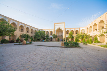 Obraz premium Courtyard of Kukaldosh Madrasah, Bukhara, Uzbekistan