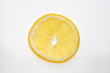 Tranche de citron jaune