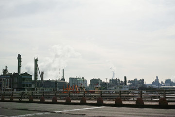川崎の工業地帯の風景