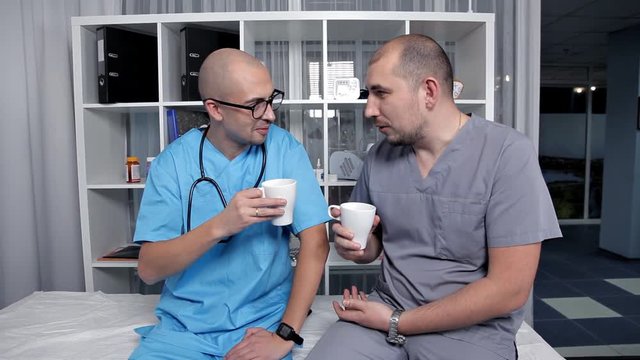 Young Doctors Speak at Coffee Break