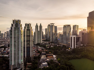 Obraz premium Sunset over Jakarta financial district