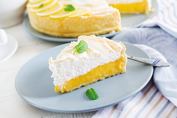 Tart with lemon curd  and meringue. Lemon  pie. American cuisine. Dessert.