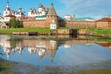 Naklejka na ściany i meble Spaso-Preobrazhensky Solovetsky Monastery in the summer from the Bay of well-being, Russia