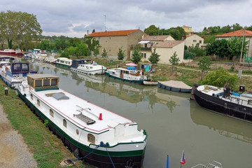 Fototapeta na wymiar Canal du Midi, Capestang, Hérault, Ocitanie , France