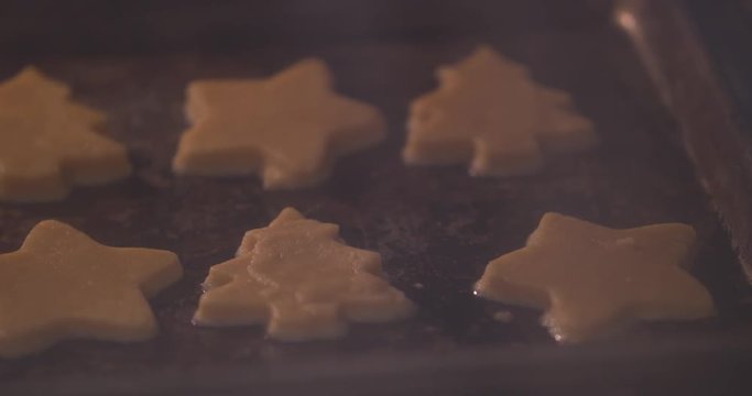 Timelapse of Christmas Sugar Cookies Cooking in the Oven