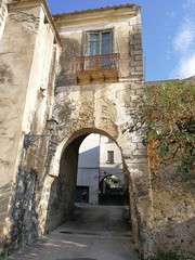 Fototapeta na wymiar Policastro Bussentino - Porta di accesso al centro storico